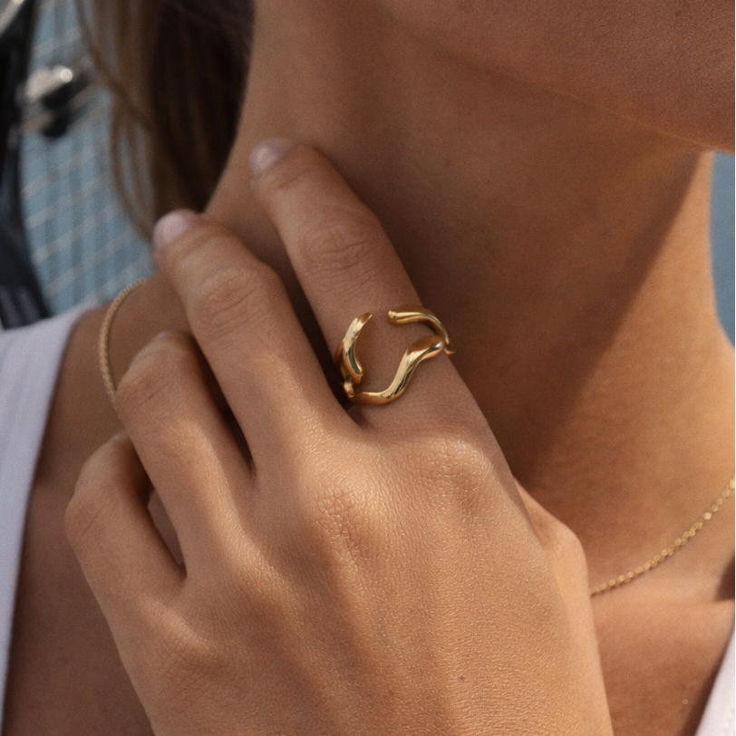 Vyria Flow Ring