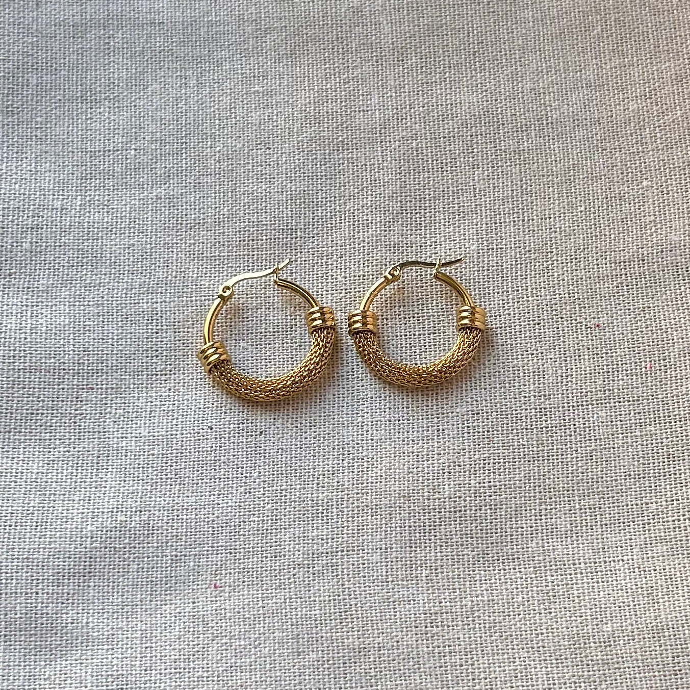 Vyria Core Hoops
